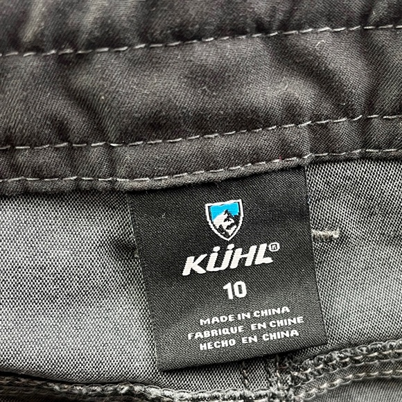 Kuhl Hiking Camping Outdoor 8” Cargo Shorts Charcoal Gray size 10 - Picture 3 of 4